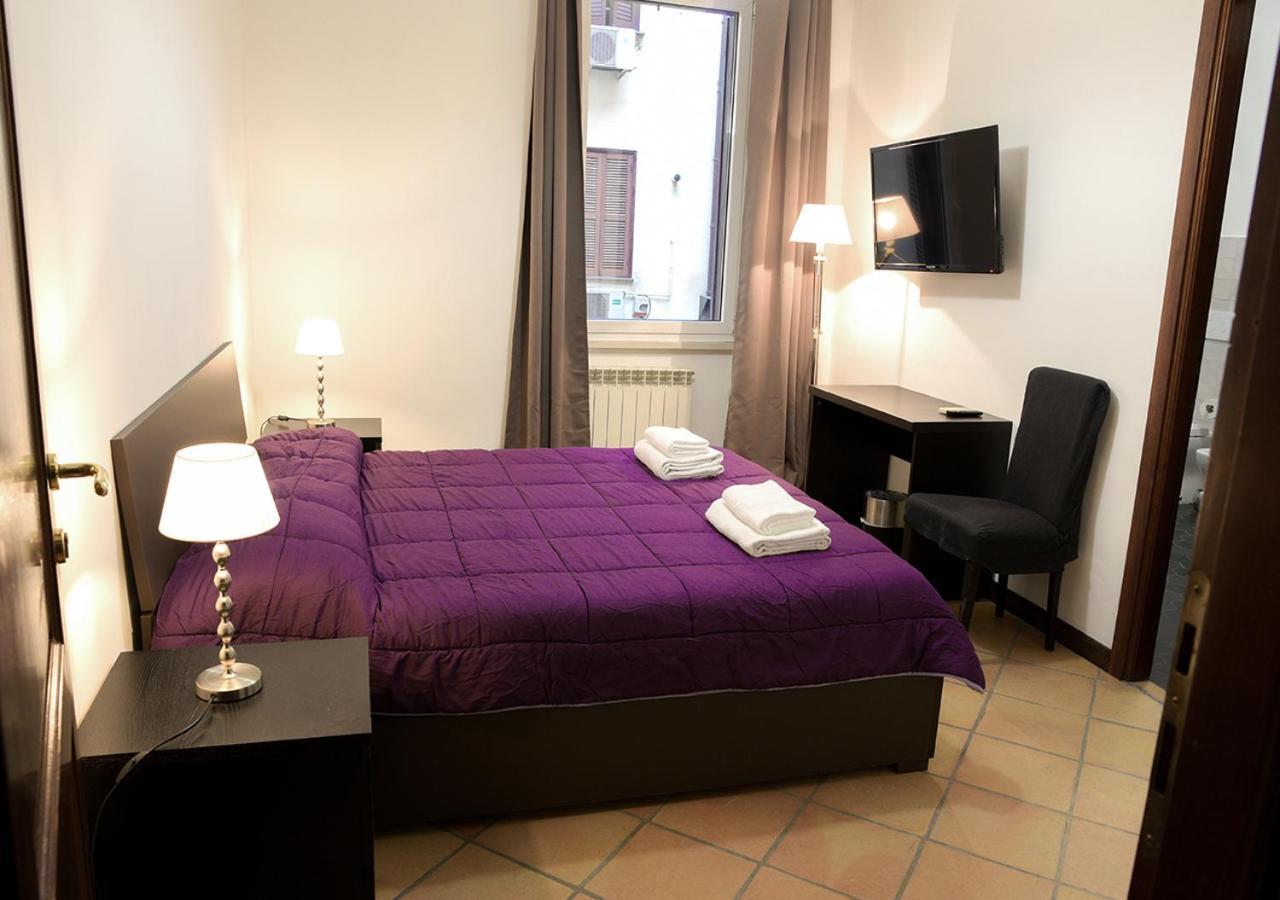 רומא Colosseum Comfortable Apartment מראה חיצוני תמונה