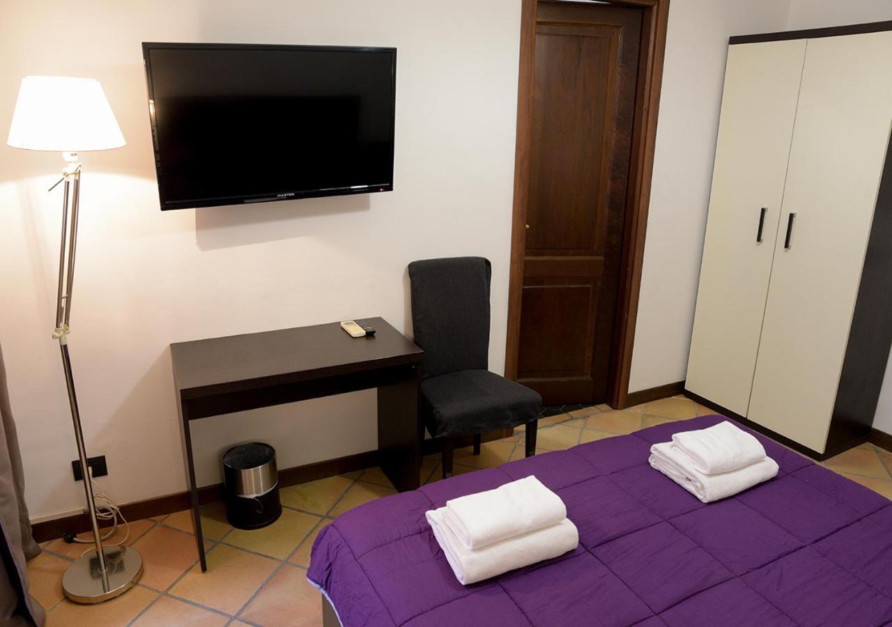 רומא Colosseum Comfortable Apartment מראה חיצוני תמונה
