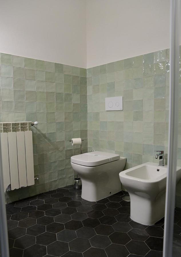 רומא Colosseum Comfortable Apartment מראה חיצוני תמונה