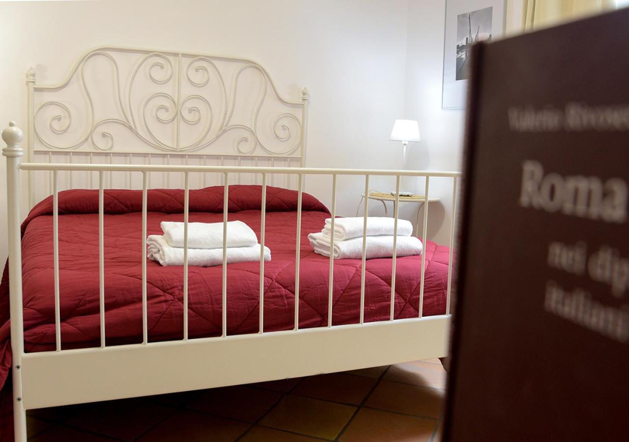 רומא Colosseum Comfortable Apartment מראה חיצוני תמונה